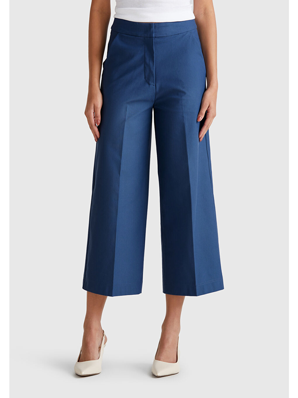 Mavi Kadın Denim Pamuk Karışımlı Cepli Straight Fit Yüksek Bel Pantolon