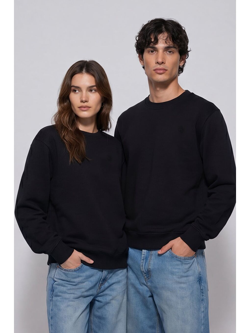 Unisex Siyah Normal Kesim Regular Fit %100 Pamuk Bisiklet Yaka Sweatshirt