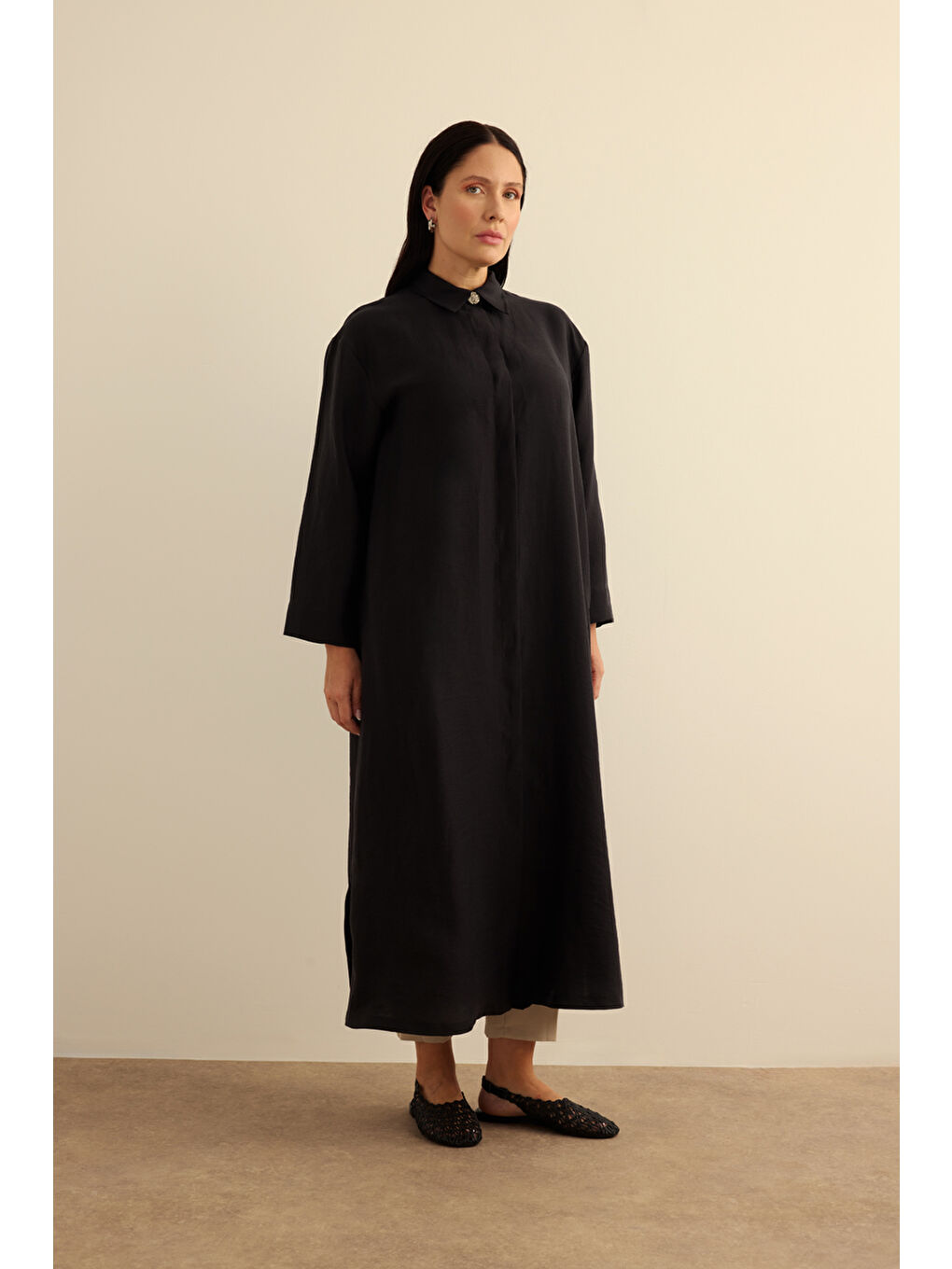 Siyah Önden Düğmeli Ferace-2