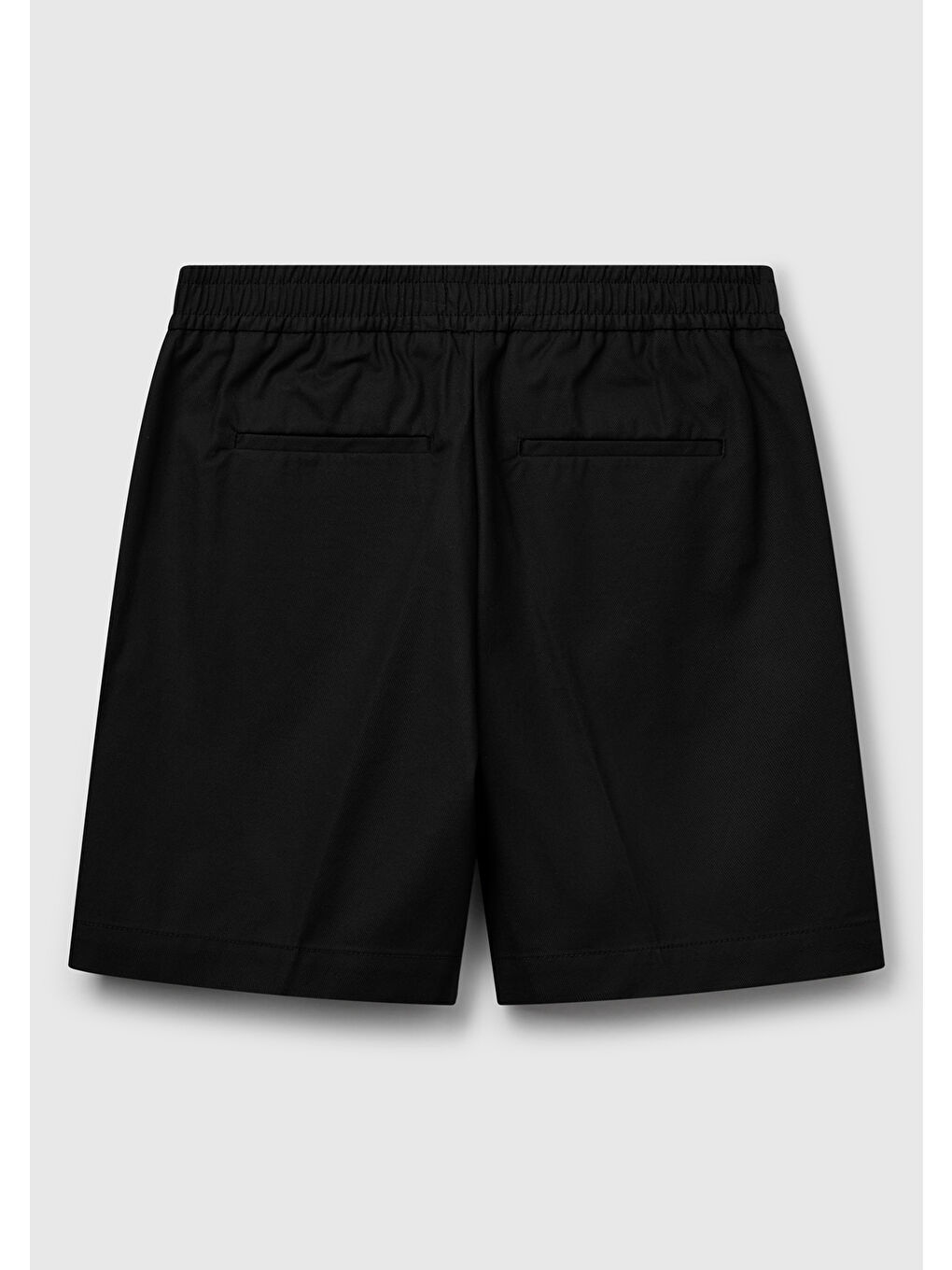 Kadın Siyah Streç Pamuklu Arka Beli Lastikli Straight Fit Bermuda Şort-3