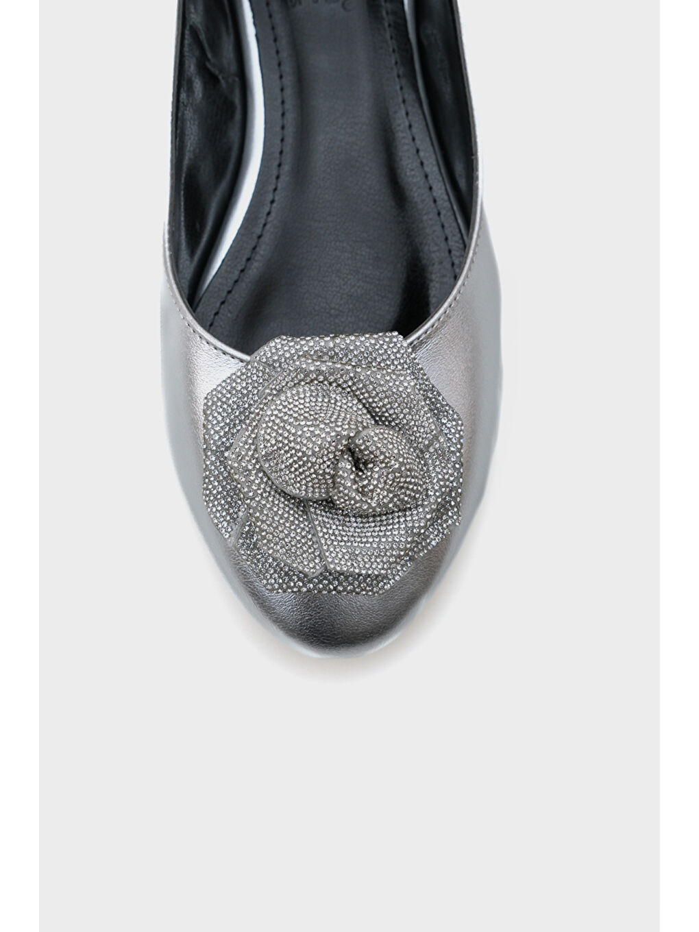 Gri Audrey Yuvarlak Burunlu Taşlı Çiçekli Kadın Babet-2