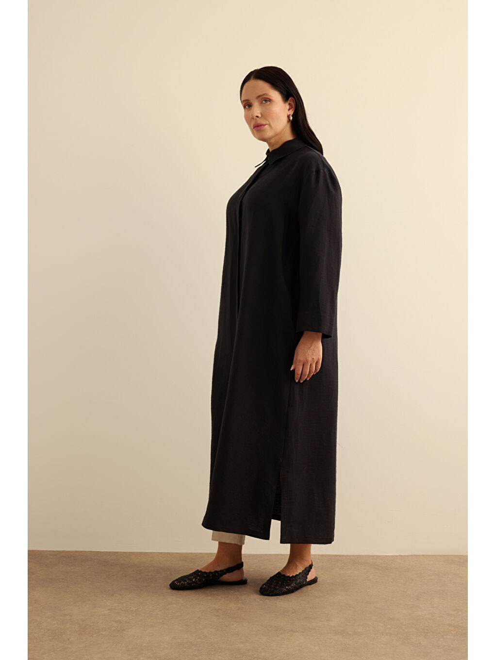 Siyah Önden Düğmeli Ferace-3
