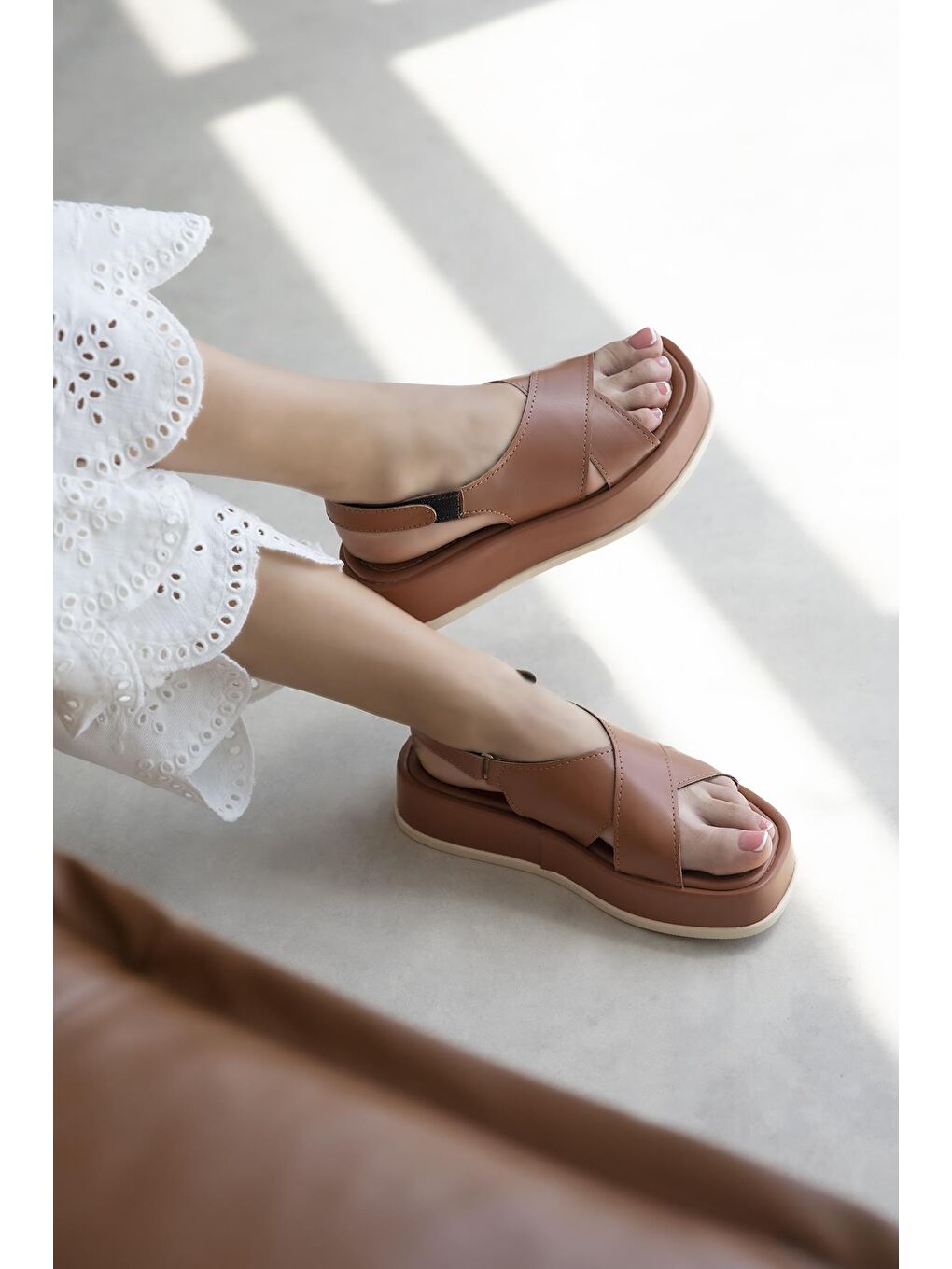 Kahverengi Mateo Kadın Günlük Deri Sandalet Taba-2