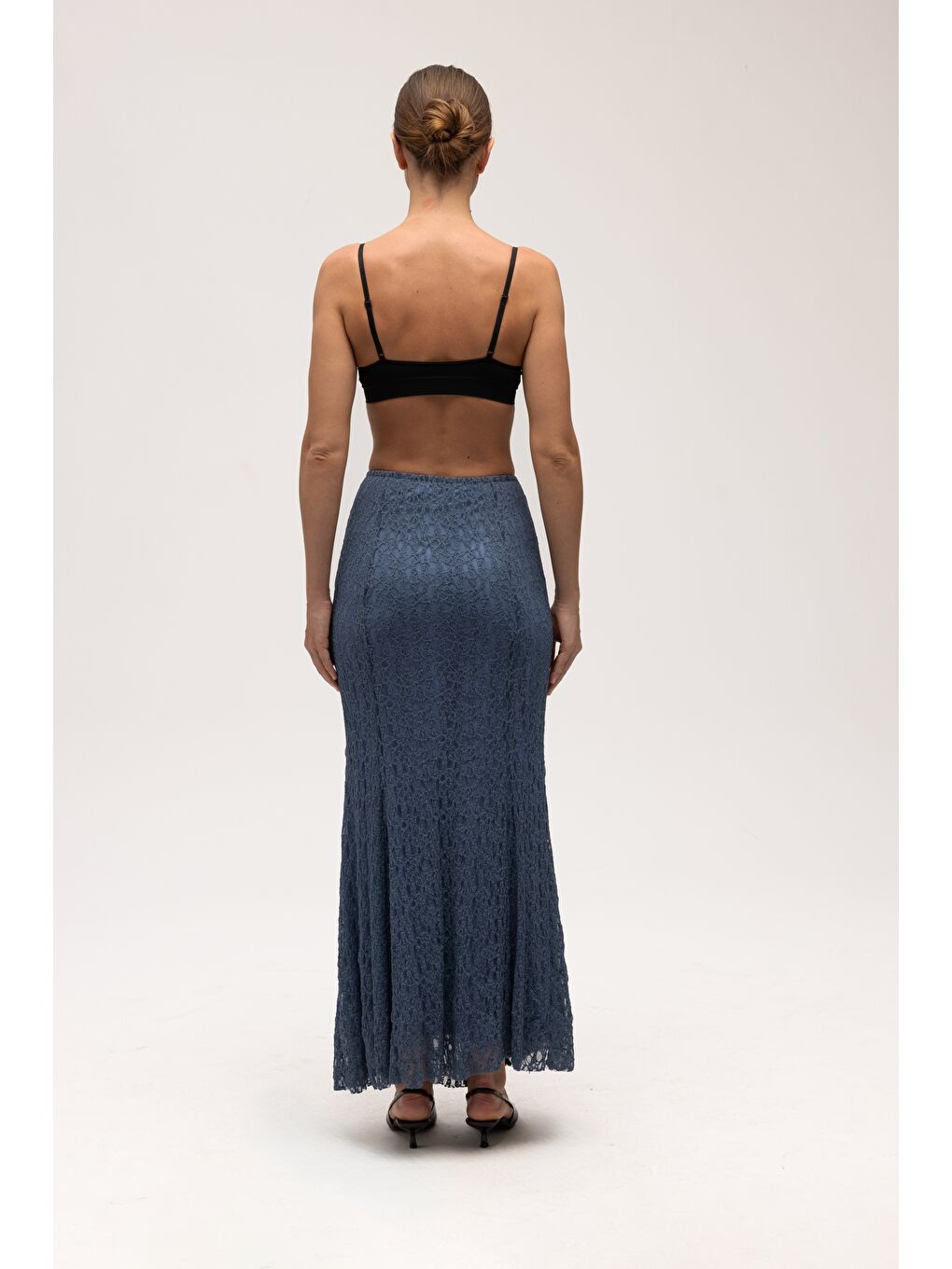 Veylia Uzun İndigo Dantel Etek-4