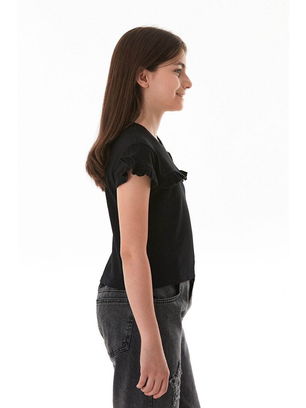 Siyah Fitilli Önü Fırfırlı Elastanlı Kız Çocuk Body-4