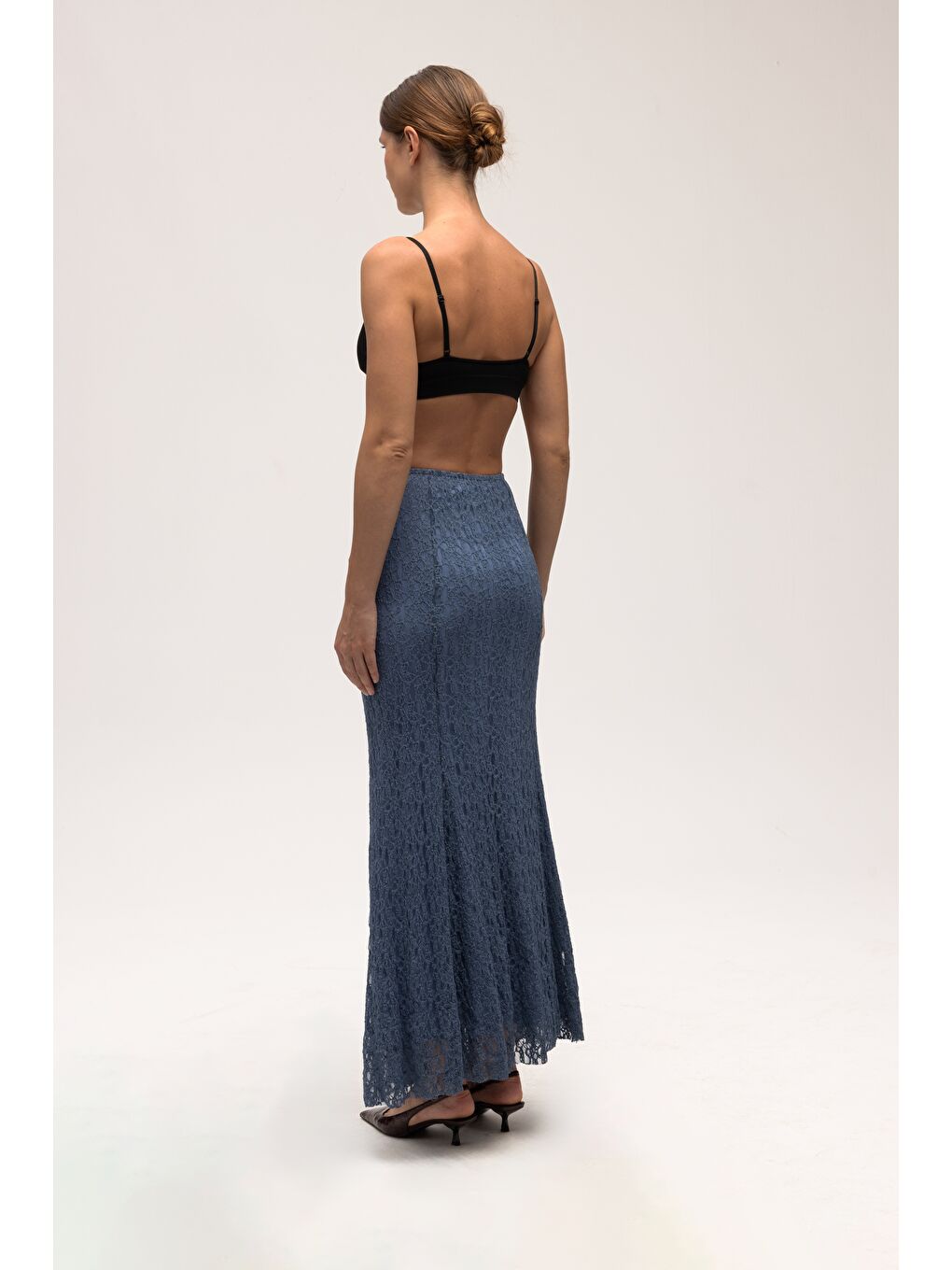 Veylia Uzun İndigo Dantel Etek-7