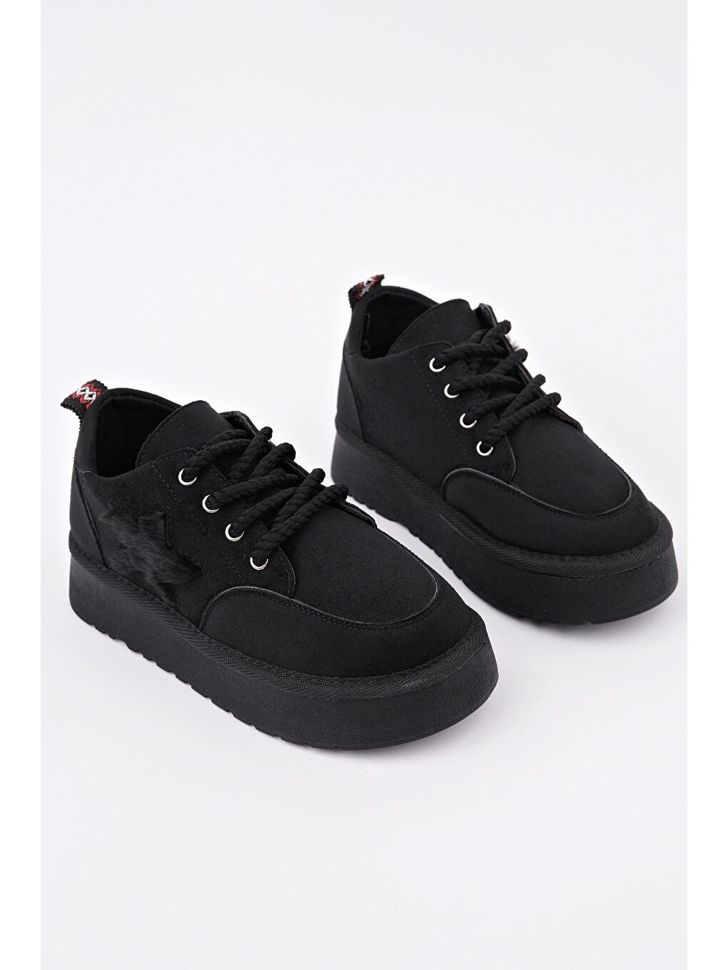 Siyah TRUNKS Kalın Taban Bağcıklı Yıldız Detaylı Çocuk Kışlık Sneaker Spor Ayakkabı-1