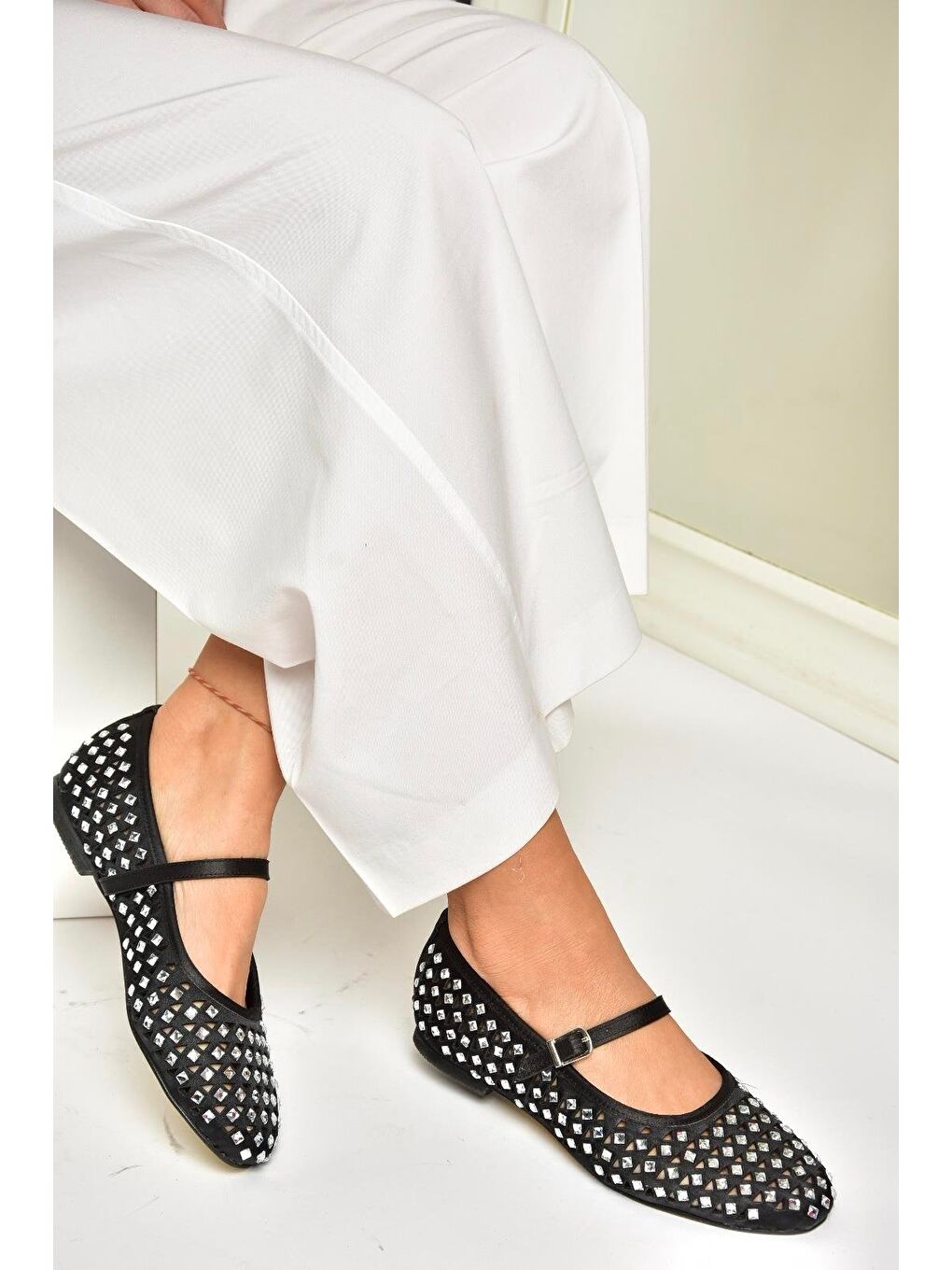 U7255132 Siyah Kadın Babet-3