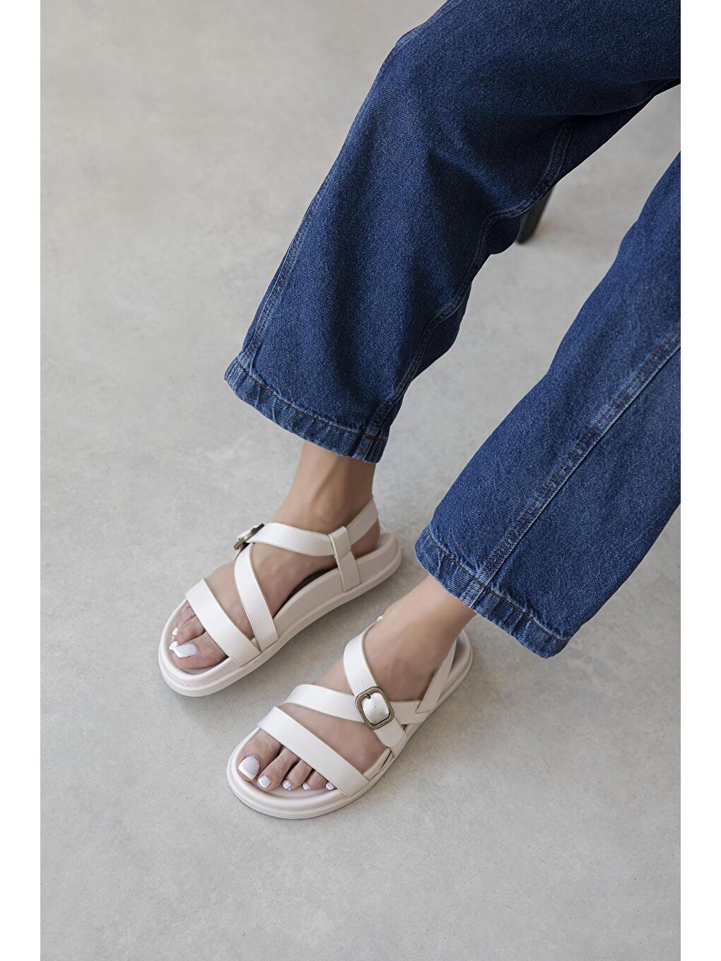 Vitinha Kadın Deri Sandalet Bej