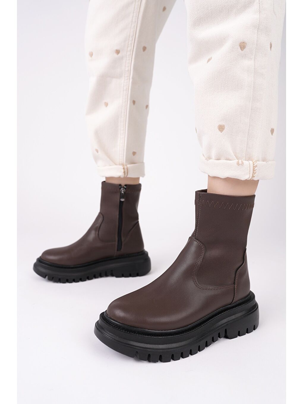 Kahverengi PİTA Kalın Taban Fermuarlı Kadın Bot-4