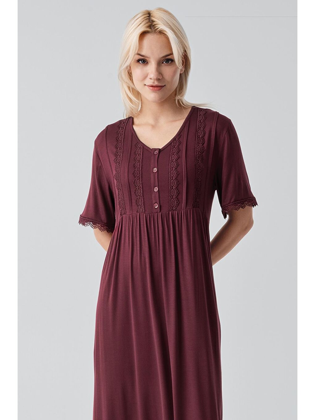 Bordo Kısa Kollu Dantelli Uzun Rahat Esnek Viskoz Gecelik19104-2