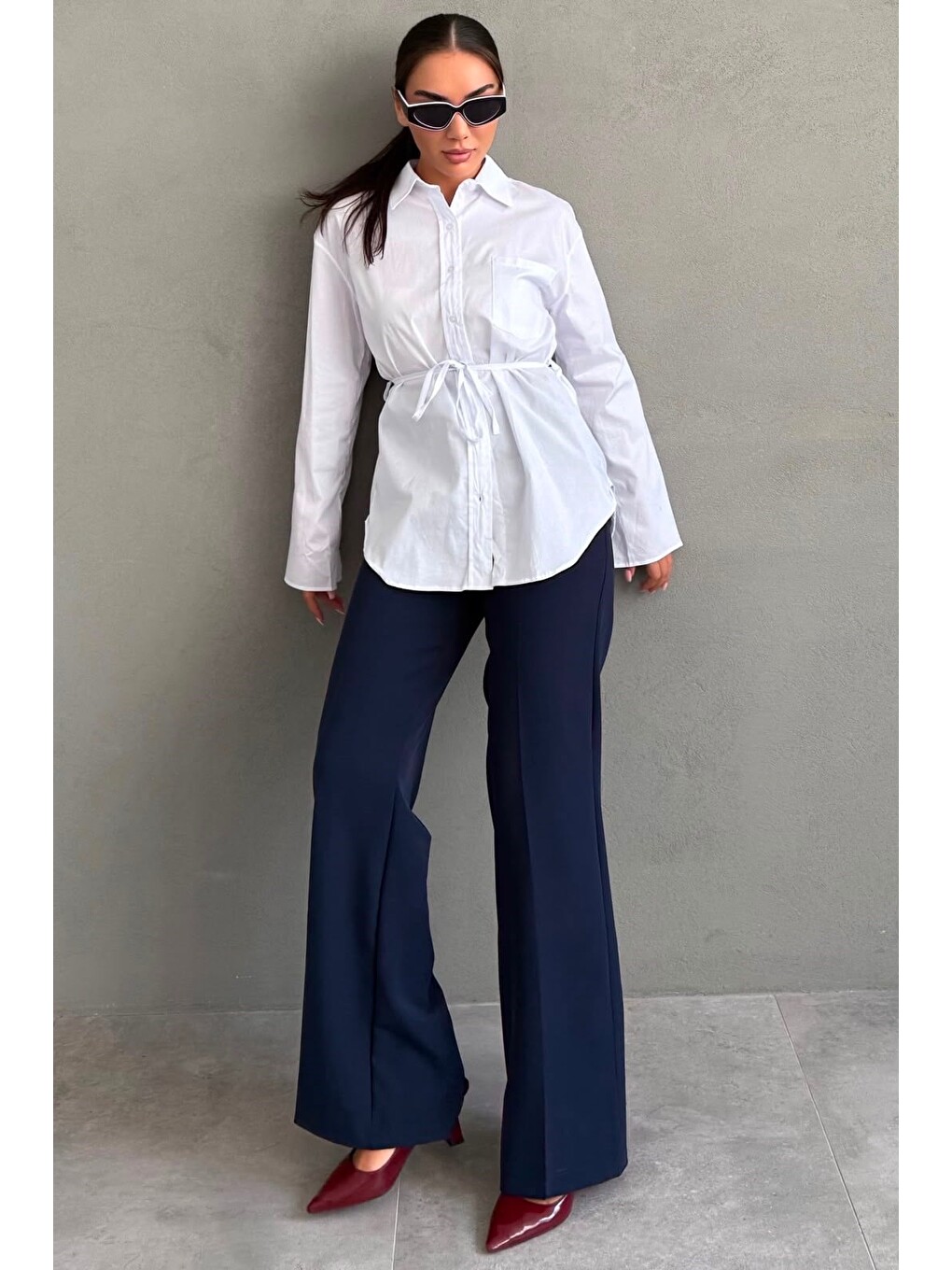 Beyaz Belden Bağlamalı Oversize Cepli Gömlek Mg2798-1