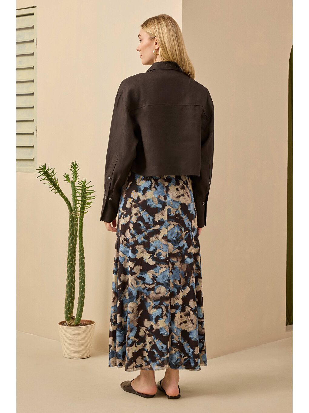 Kahverengi Keten Crop Gömlek Acı Kahve-4