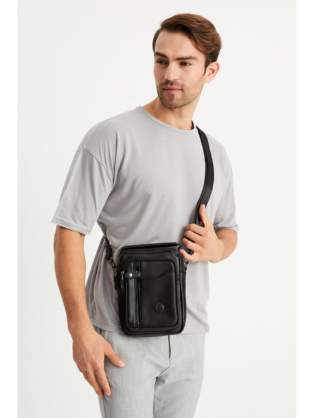 Siyah Erkek Çapraz Çanta TH-WS700700 SİYAH-2