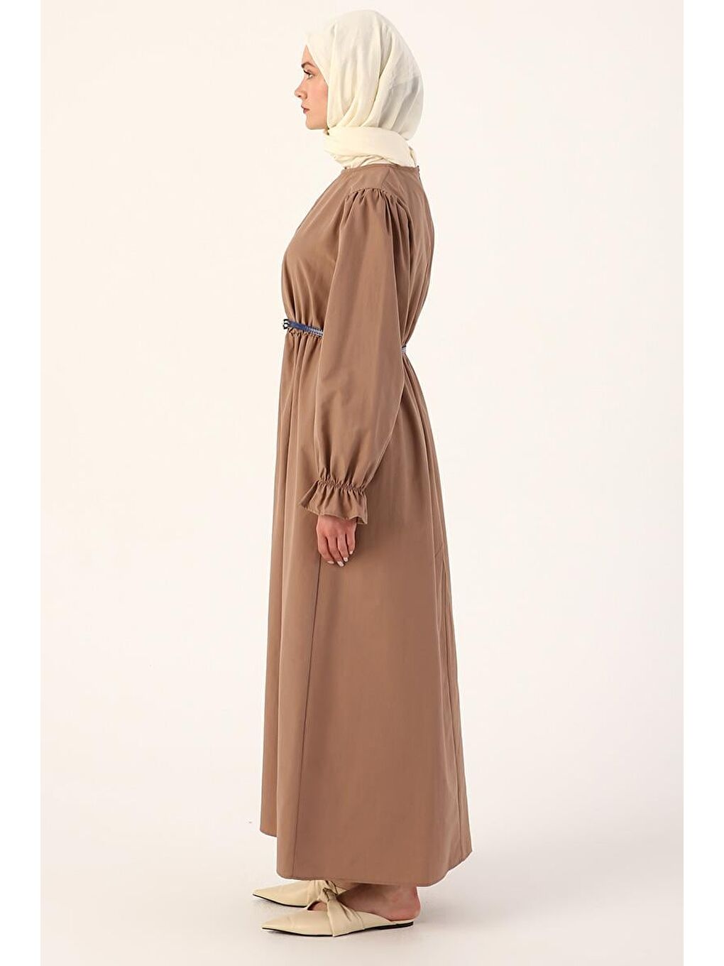 Kahverengi Sütlü Kahve-Büzgülü Kemerli Elbise-2