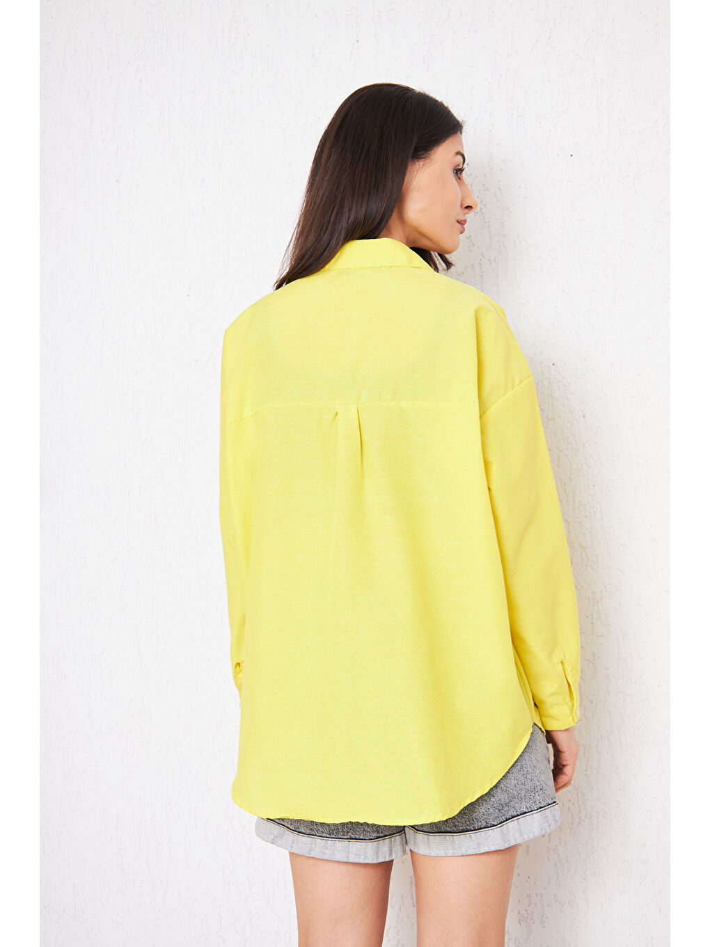 Kadın Cepli Trend Kollu Düğmeli Sarı Tunik Gömlek-6