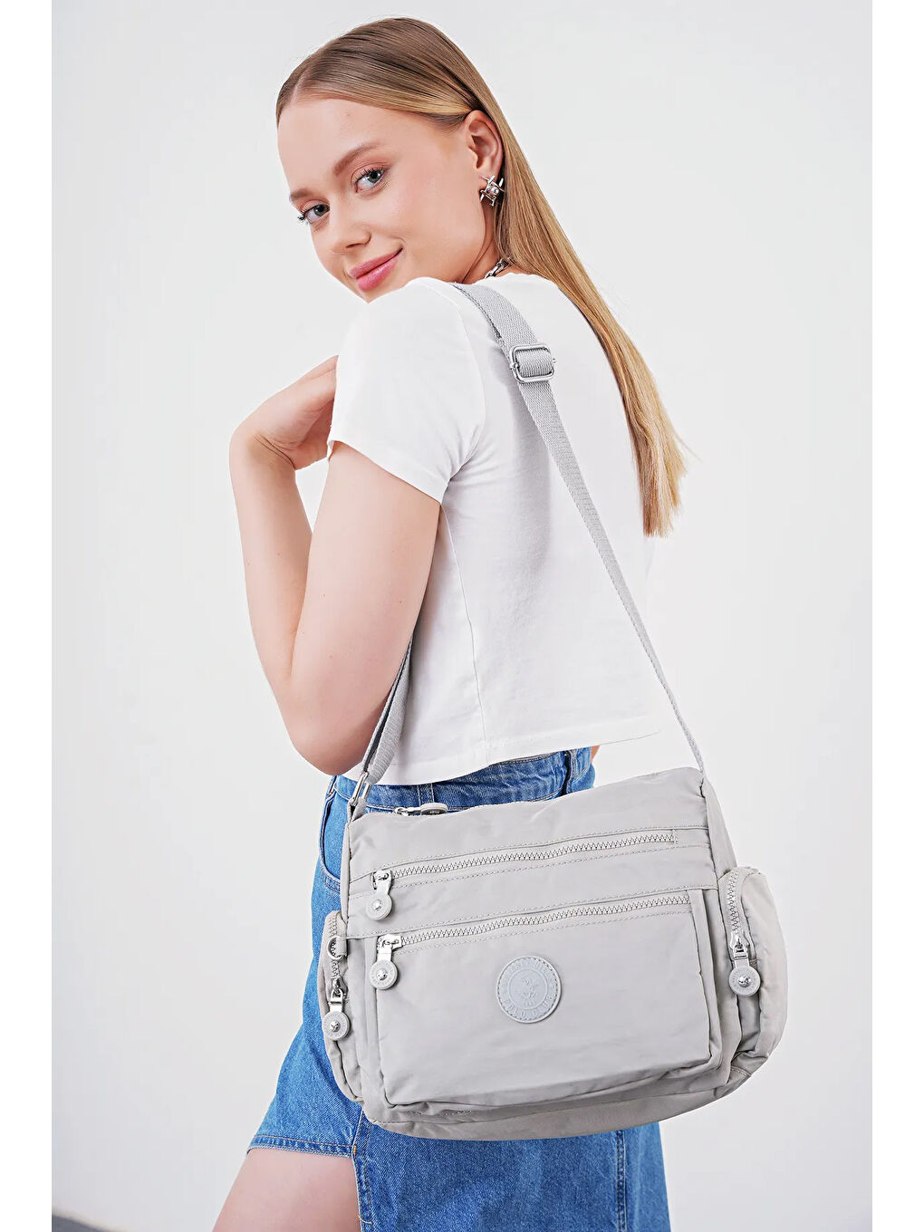 Gri Çapraz Askılı Kadın Çanta BHPC6003-1