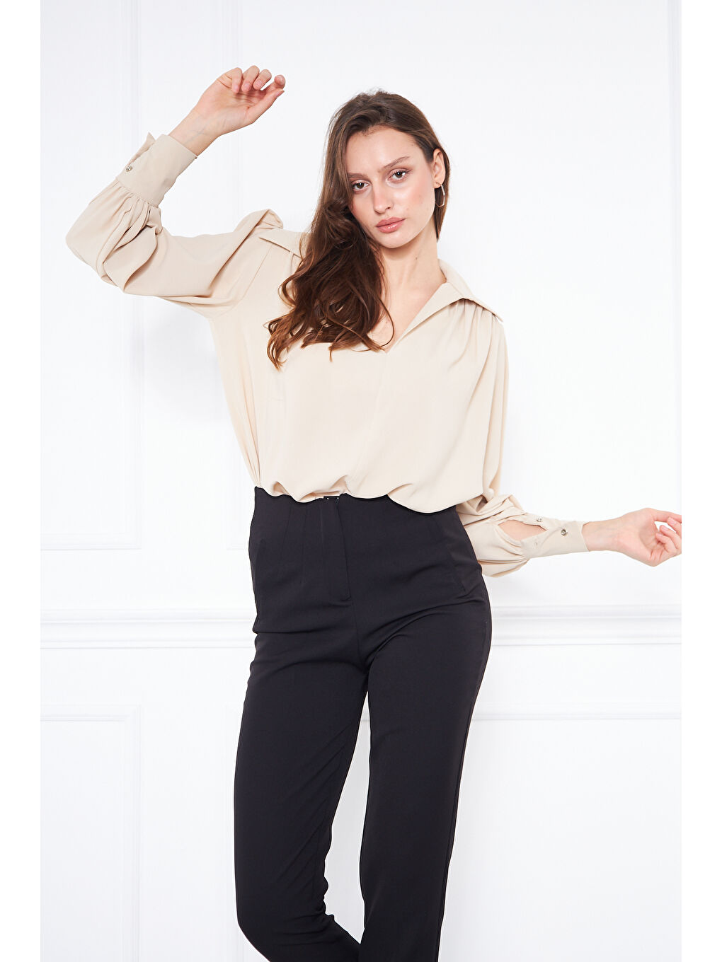 Ekru Kadın Trend Balon Kol Oversize Krem Bluz Gömlek-3