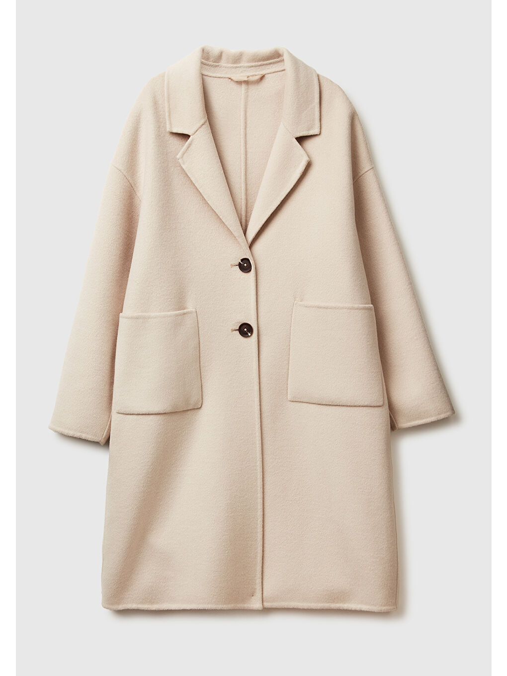 Ekru Kadın Krem Yün ve Viskoz Karışımlı Cep Detaylı Düğmeli Kruvaze Kaban-1