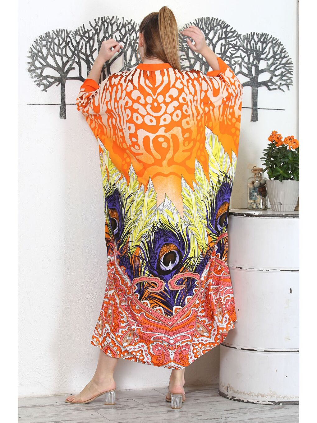 Turuncu Hakim Yaka 3/4 Kol Düğmeli Yırtmaçlı Allover Baskılı Casual Dokuma Elbise-5