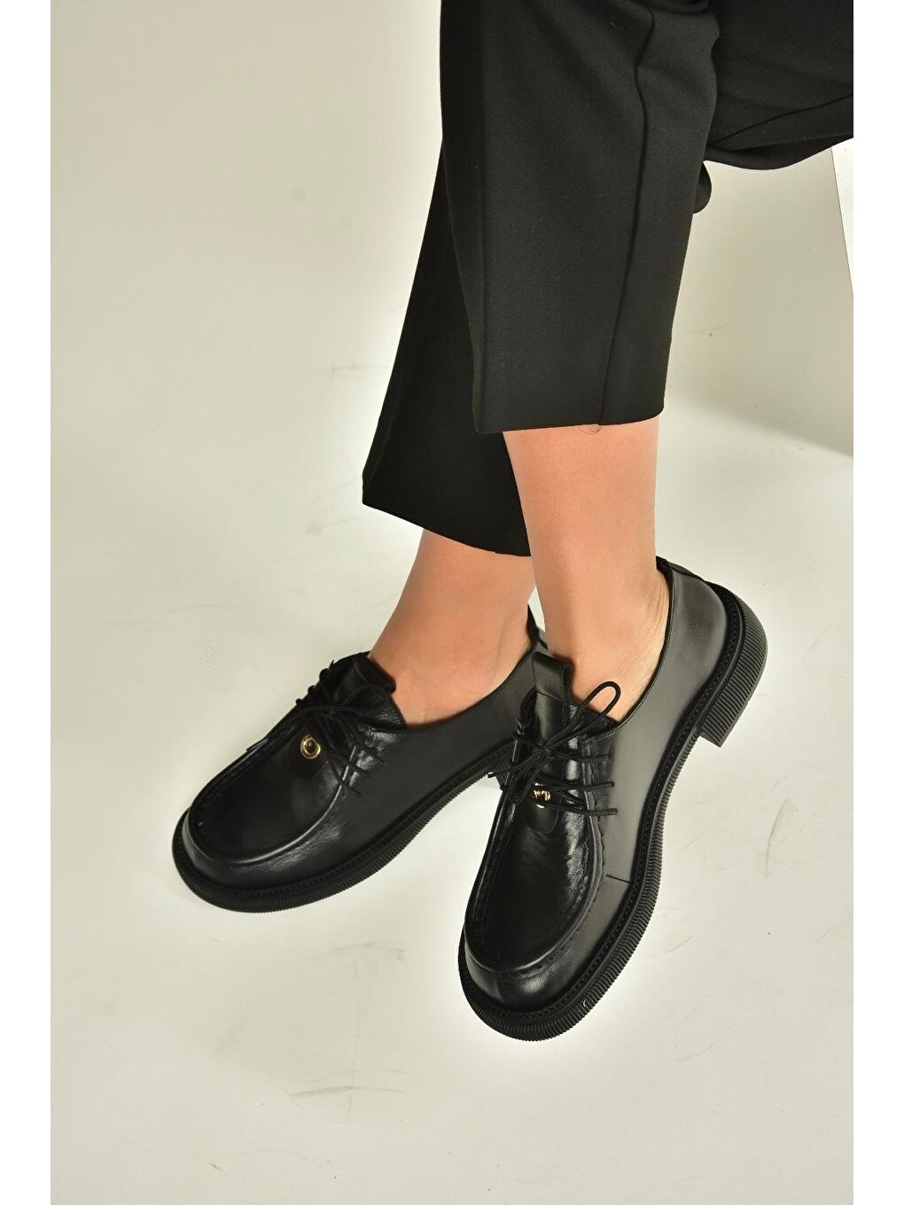 Siyah Kadın Ayakkabı V944085603-4