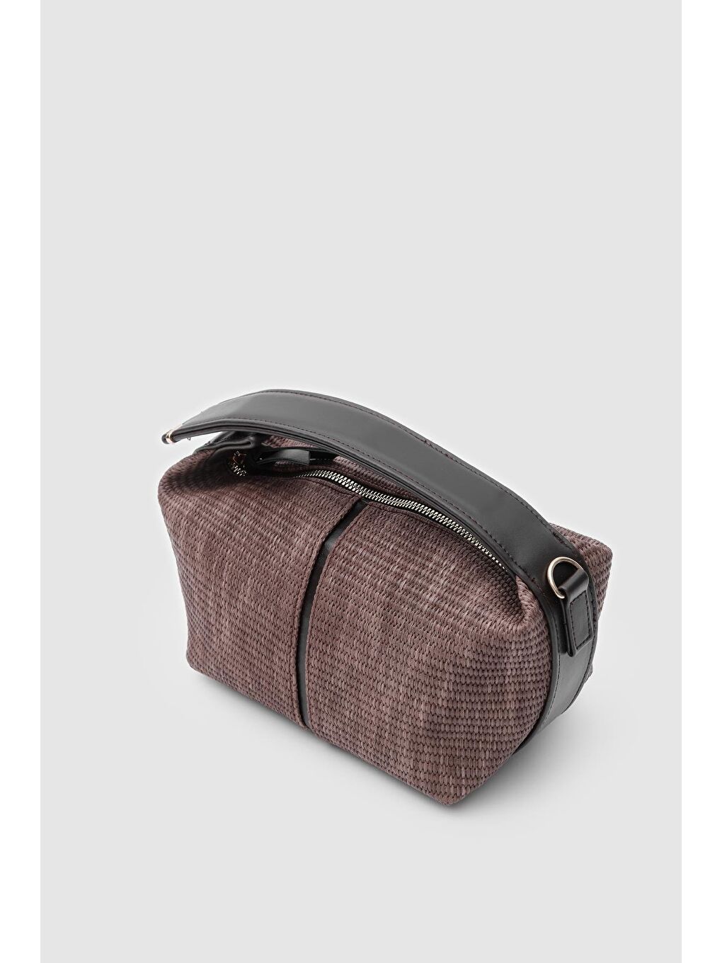 Kahverengi Leo Hasır Görünümlü El Ve Çapraz Çanta Acı Kahve-6