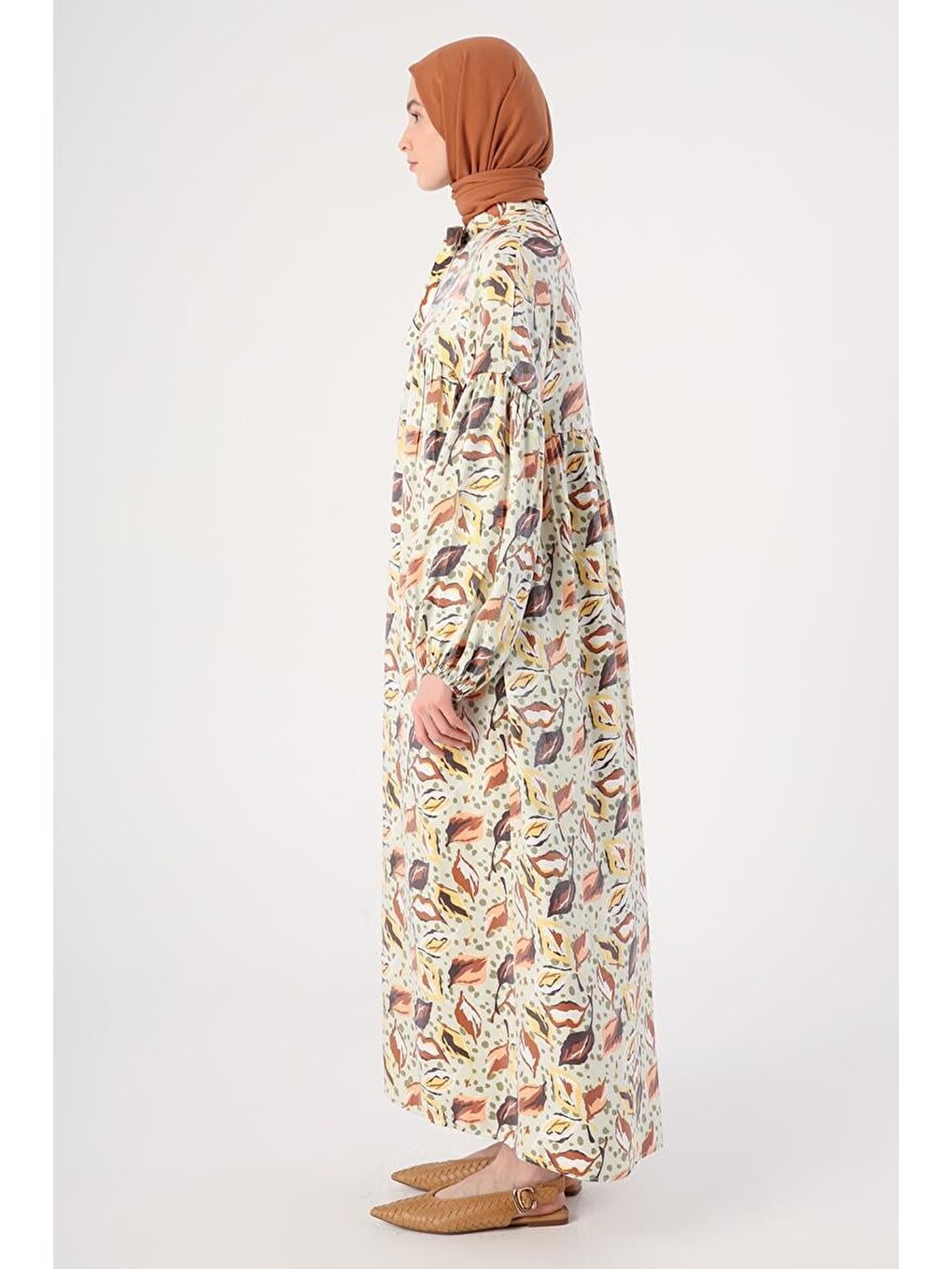 Turkuaz Su Yeşili-Kahve-Yakası Fularlı Emprime Desen Işıltılı Elbise-2