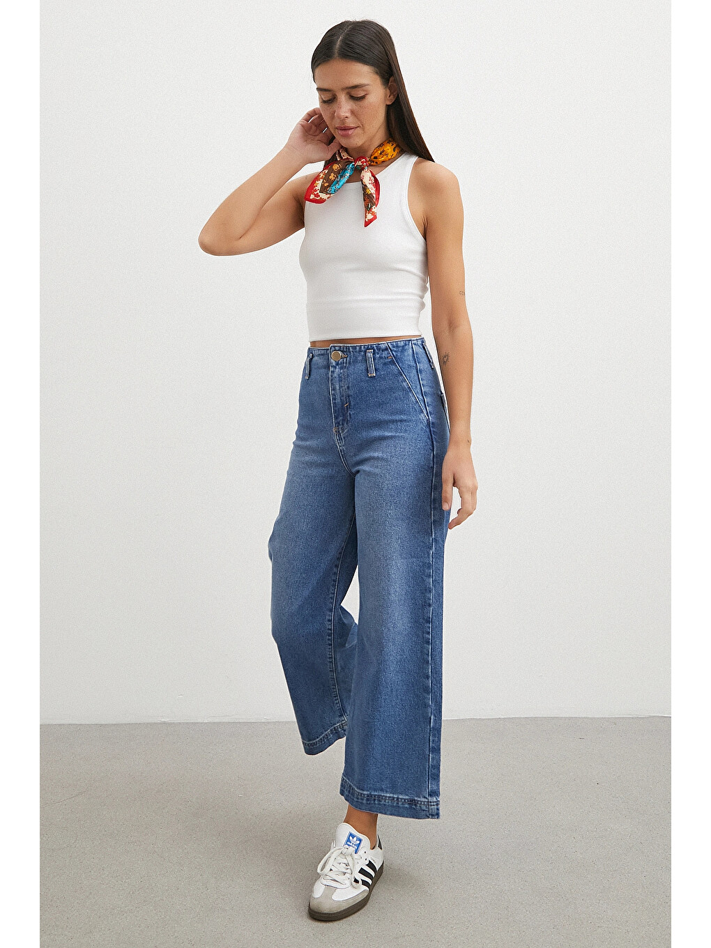 Yüksek Bel Cep Detaylı Wide Leg Jean Mavi-1
