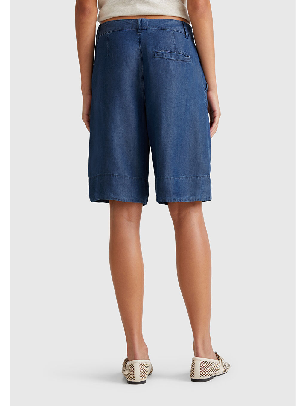 Kadın Koyu Mavi %100 Liyosel Regular Fit Bermuda Diz Üstü Şort-2