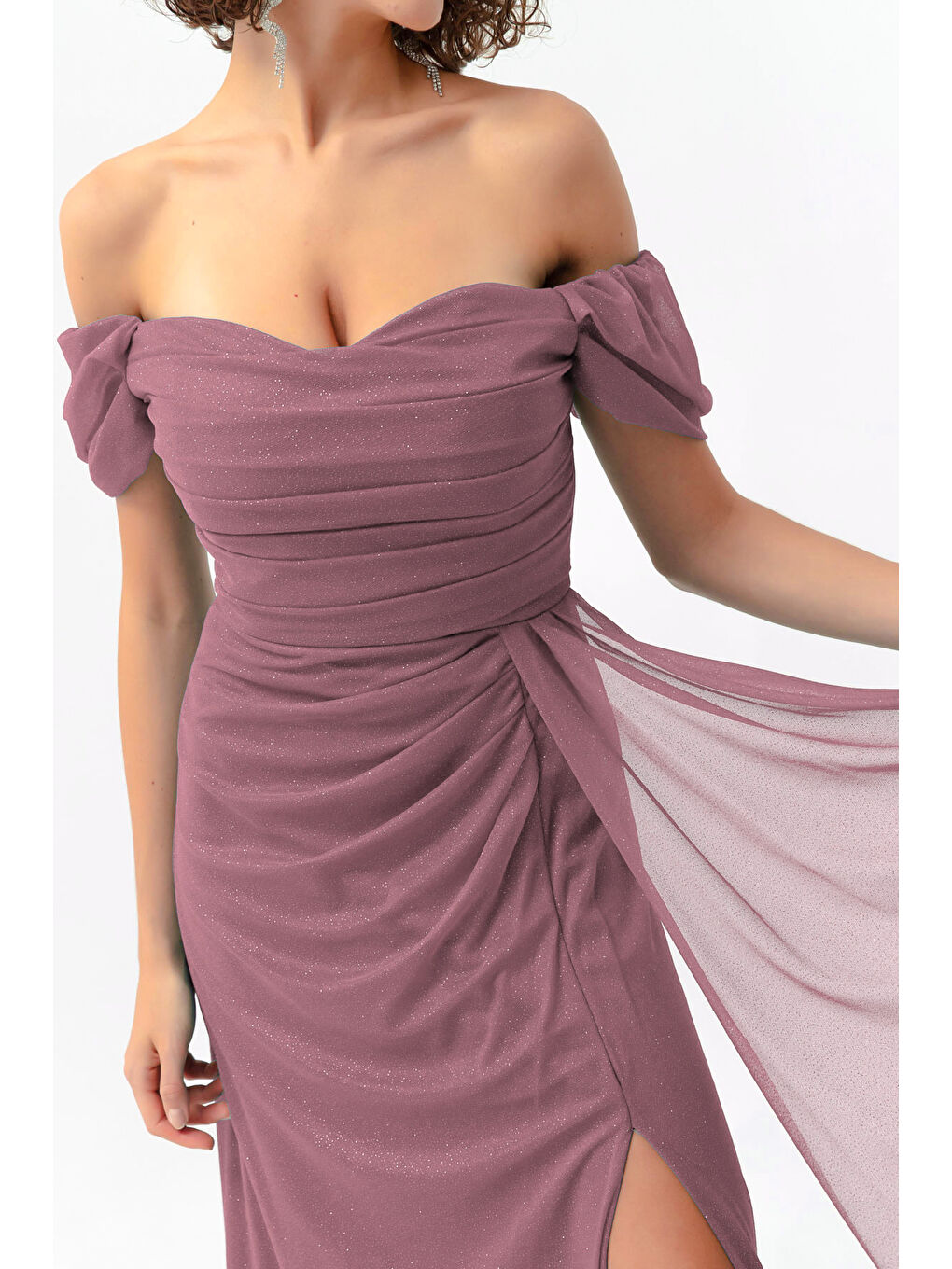 Lila Kadın Lavanta Kayık Yaka Drapeli Yırtmaçlı Uzun Simli Abiye Elbise-1