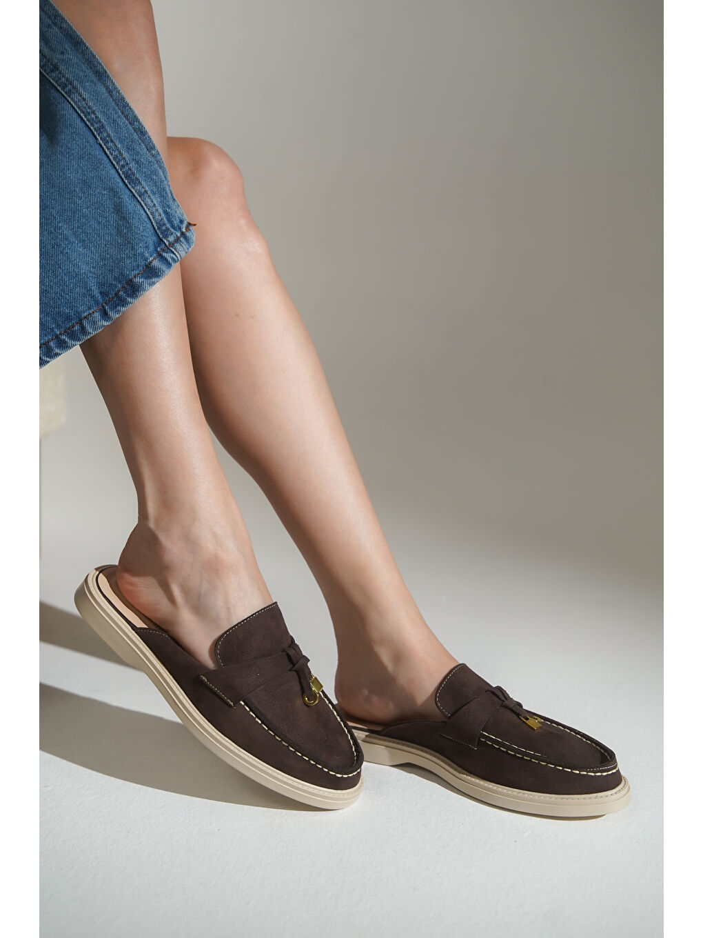 Kahverengi Karol Kadın Terlik LNP