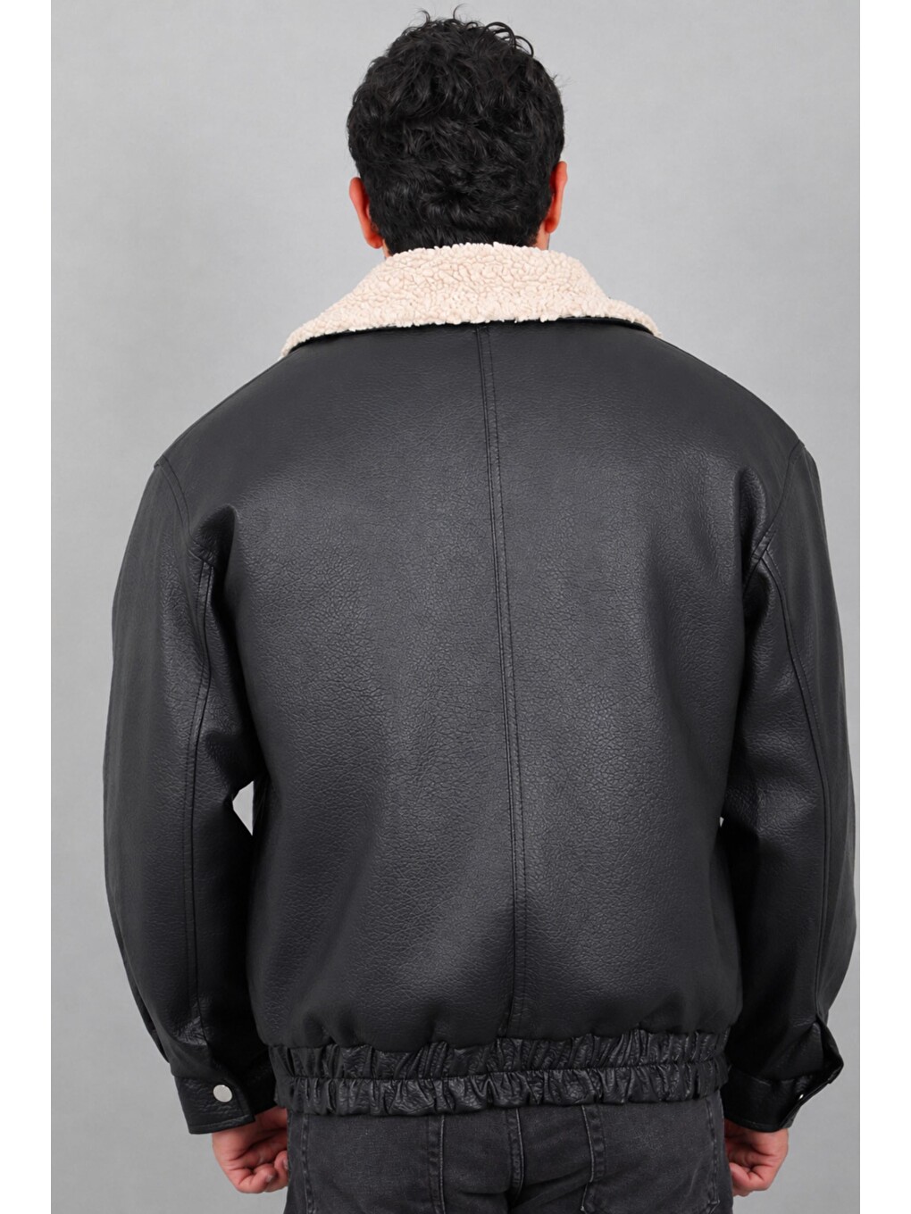 Siyah Yaka Kürklü Oversize Kışlık Suni Deri Mont Kmd 864_50532-5