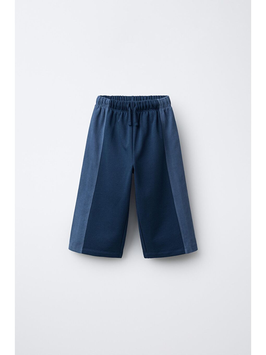 Karışık Unisex Çocuk Pamuklu Kırmızı Ayı Baskılı T-Shirt Ve Lacivert Eşofman Takım-2