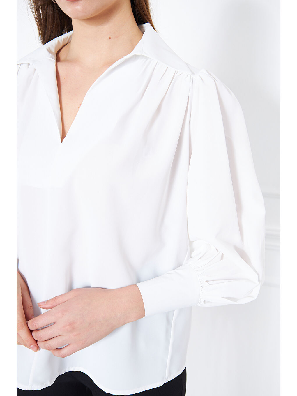 Kadın Trend Balon Kol Oversize Beyaz Bluz Gömlek-2