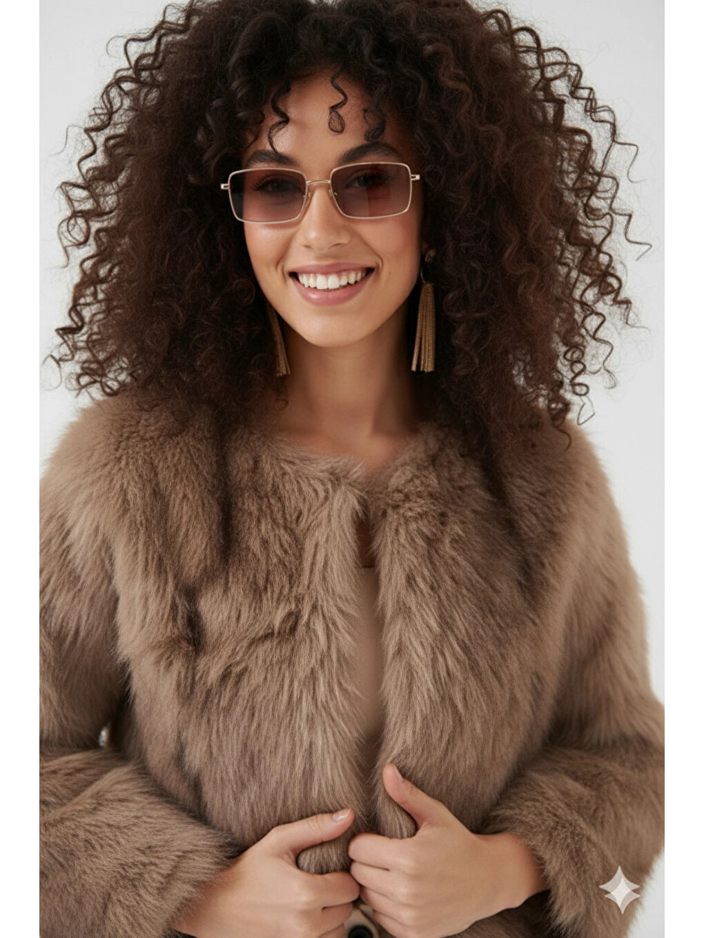 Bej Kadın Bisküvi İçi Astarlı Pelüş Kürk Mont HZL25W-BD152251-4