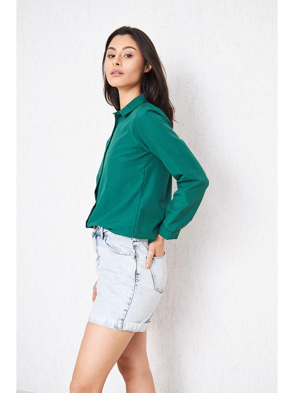 Kadın Uzun Kollu Düğmeli Basic Yeşil Tunik Gömlek-2