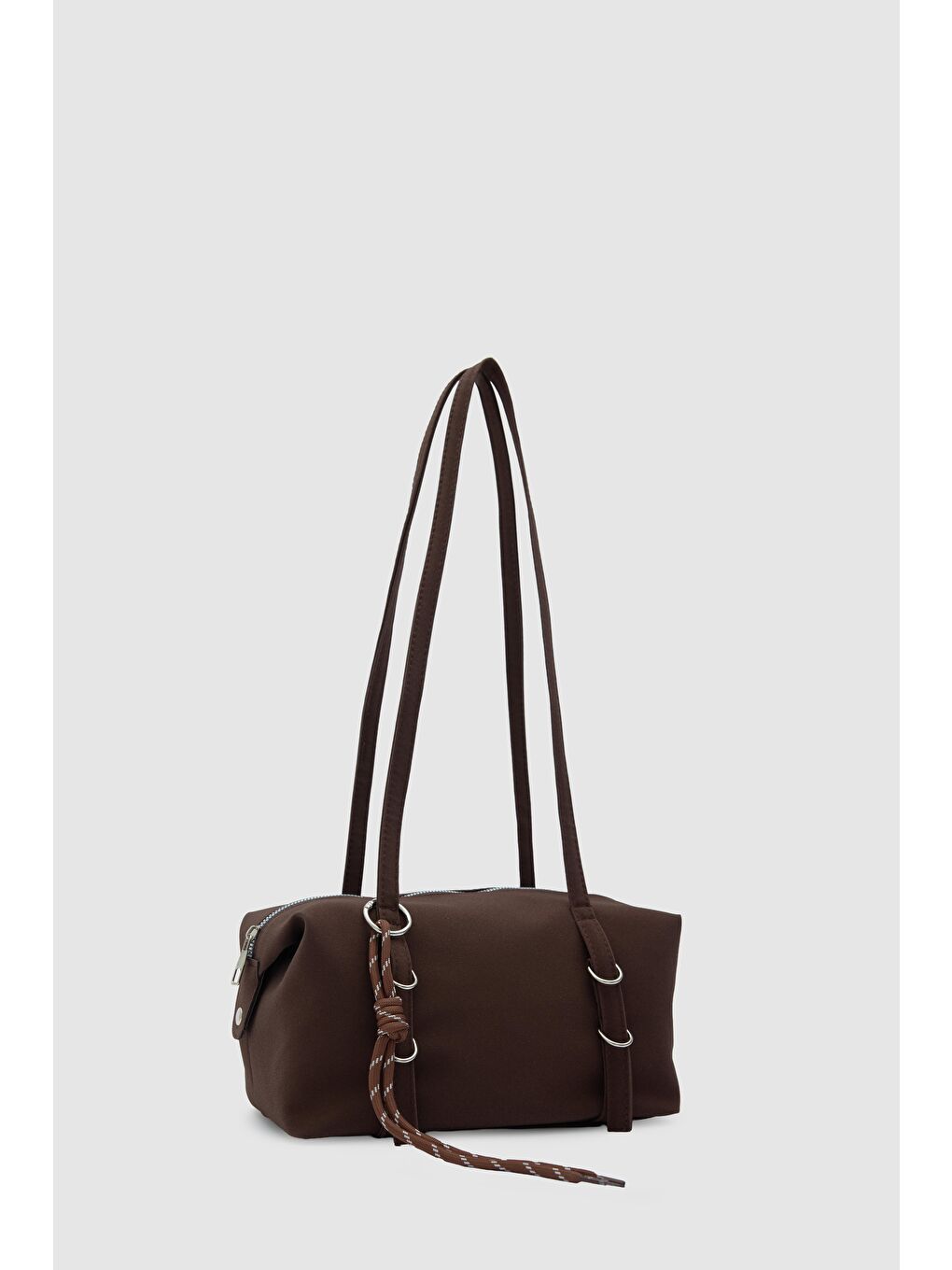 Kahverengi Gia Charmlı Oval Çanta Kahve-1