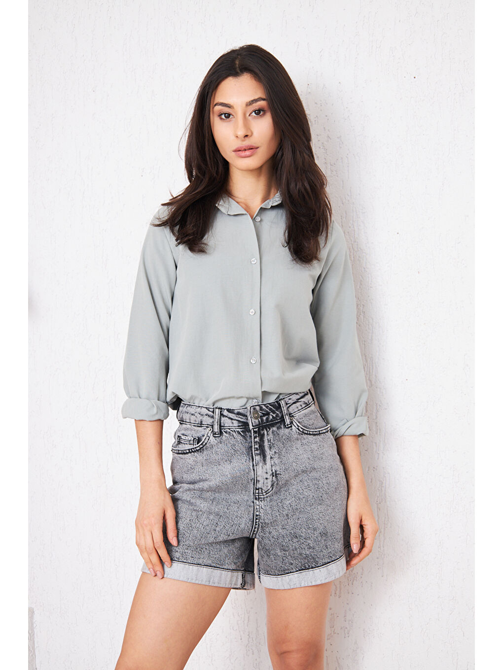 Kadın Uzun Kollu Düğmeli Basic Gri Tunik Gömlek-2