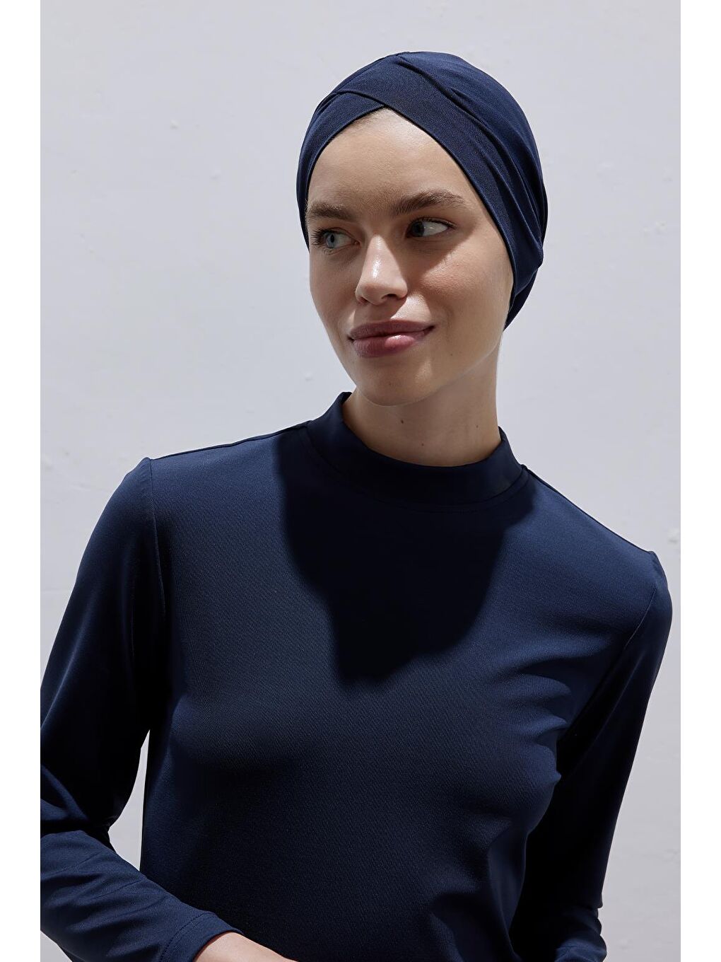 Çapraz Yüzücü 25 Bone Lacivert-1