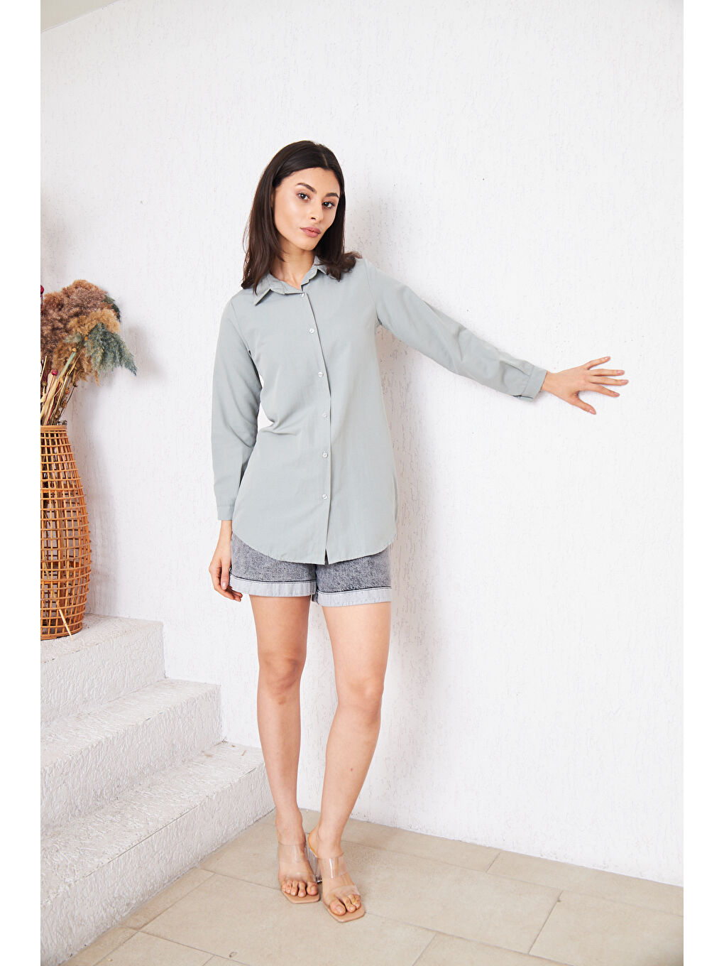 Kadın Uzun Kollu Düğmeli Basic Gri Tunik Gömlek-6