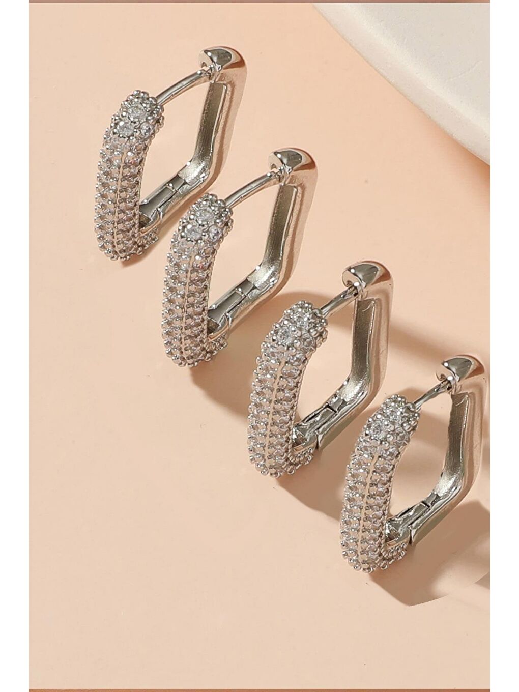 Gri Gömme Taşlı Dikdörtgen Sıralı Boy Küpe Seti- 4 Adet-1