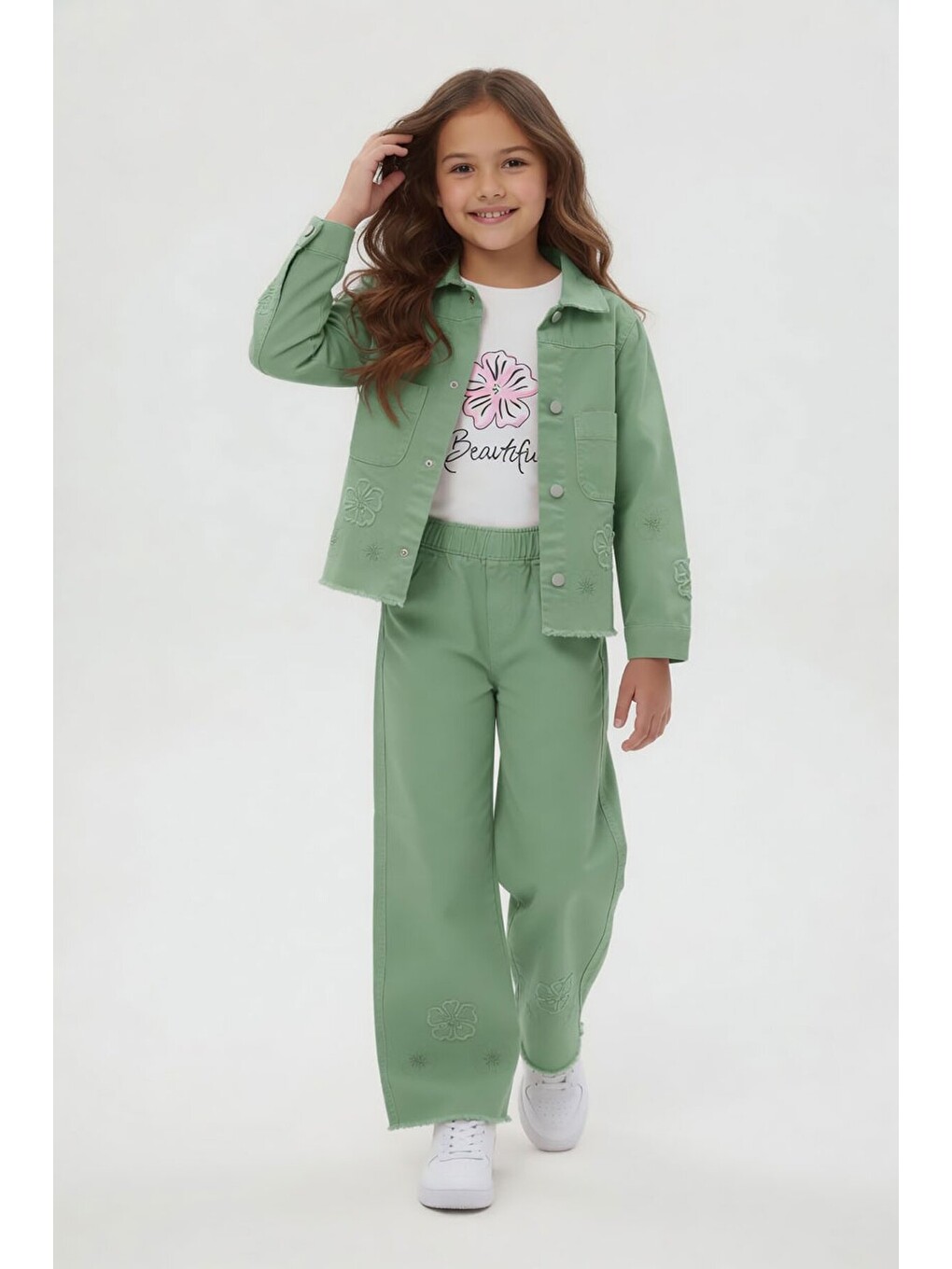 Yeşil Çiçek Nakışlı Ceketli Geniş Paça Pantolonlu Kız Çocuk 3lü Takım 24116-1
