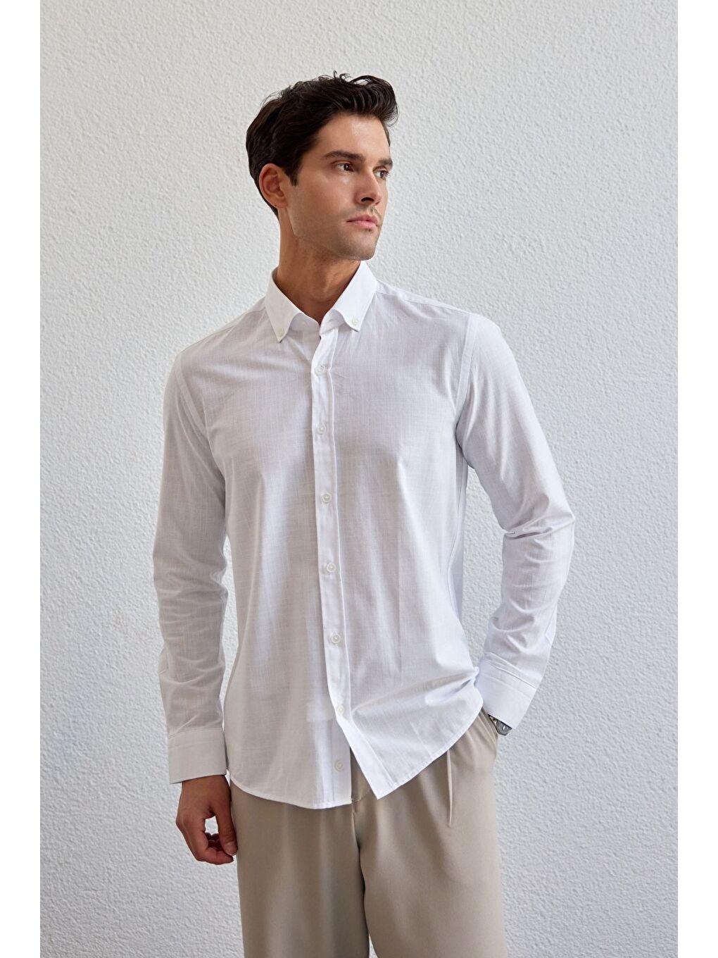 Beyaz Turi Erkek Pamuk Gömlek Modern Slim Fit Keten Görünümlü Uzun Kol