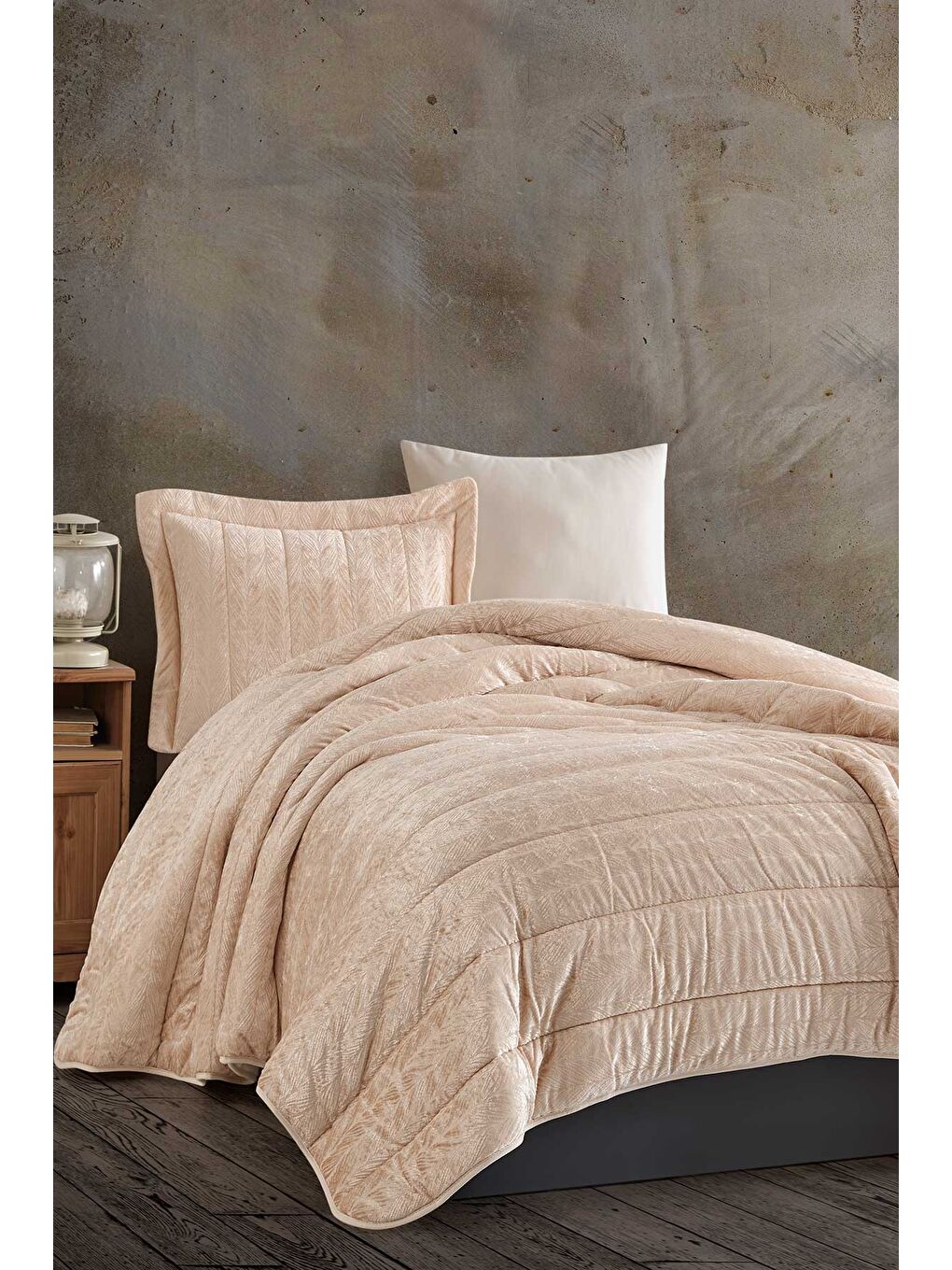 Kahverengi Velvet Kadife Comfort Set Uyku Seti Tek Kişilik 2 Parça Cappuccino