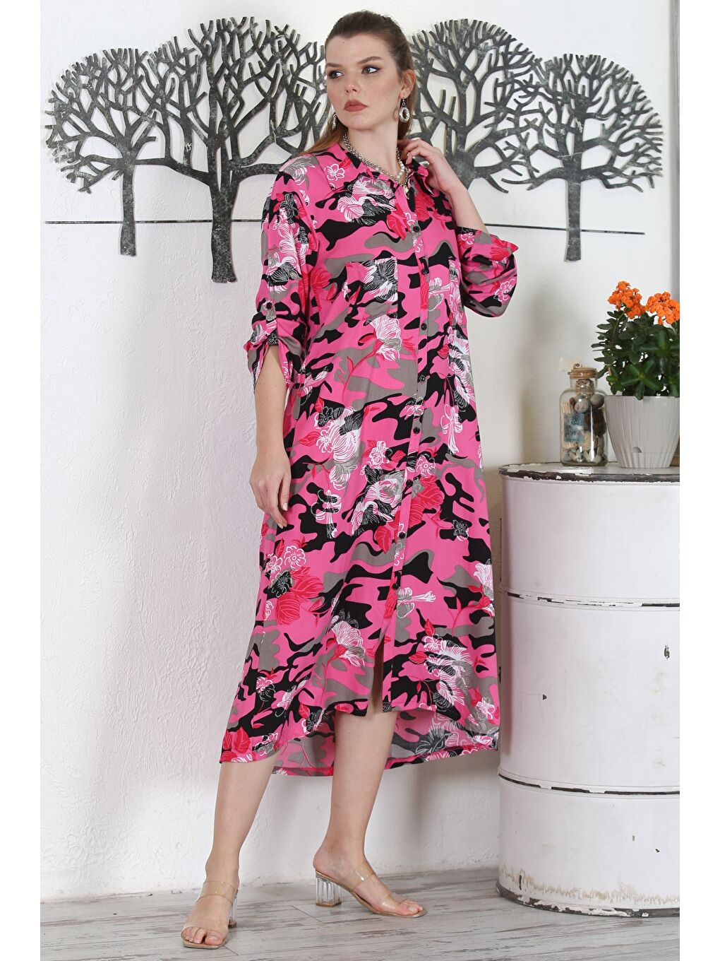 Kahverengi Kamuflaj Fuşya Gömlek Yaka Düğmeli Uzun Kollu Baskılı Casual Dokuma Elbise-2