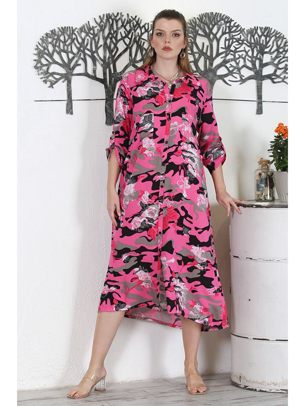 Kahverengi Kamuflaj Fuşya Gömlek Yaka Düğmeli Uzun Kollu Baskılı Casual Dokuma Elbise-4