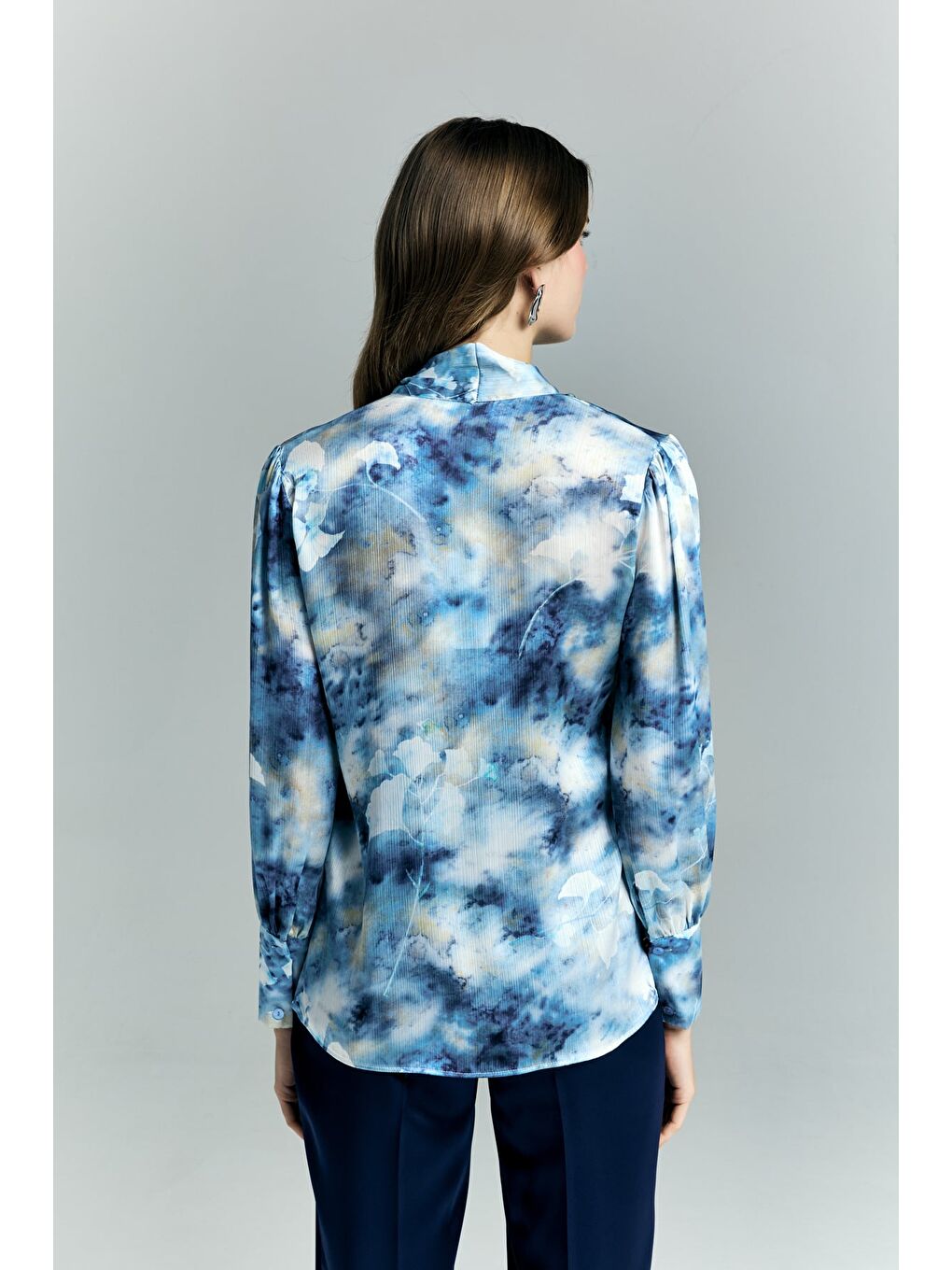 Desenli Fularlı Gömlek - Mavi-6