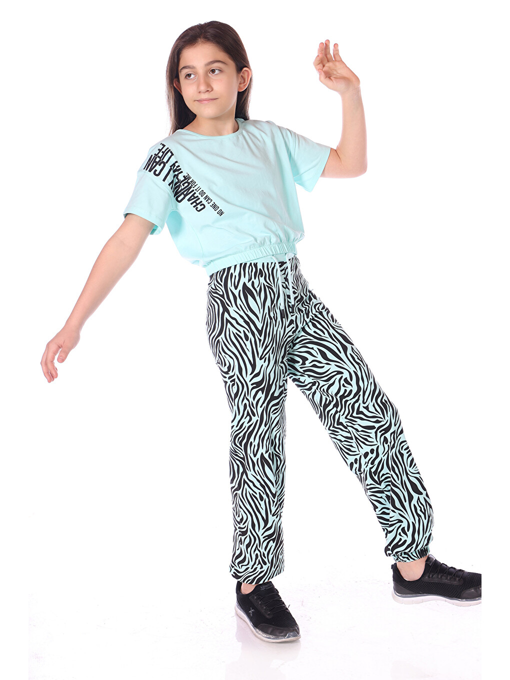 Turkuaz Kız Çocuk Only I Can Yazılı Zebra Baskılı Eşofman Takım