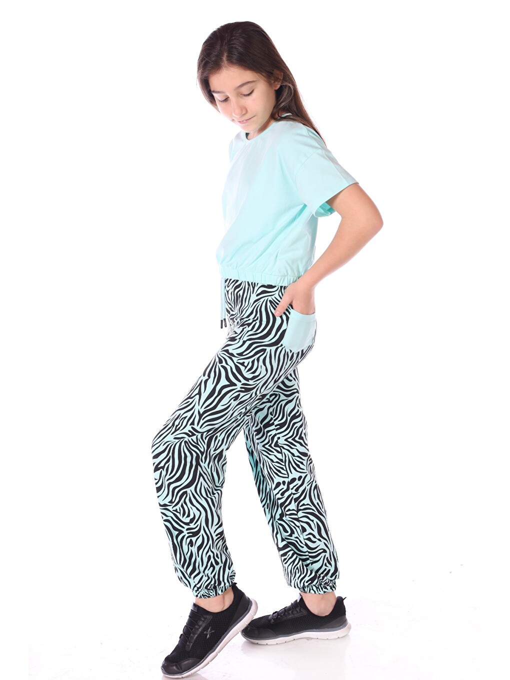 Turkuaz Kız Çocuk Only I Can Yazılı Zebra Baskılı Eşofman Takım-2