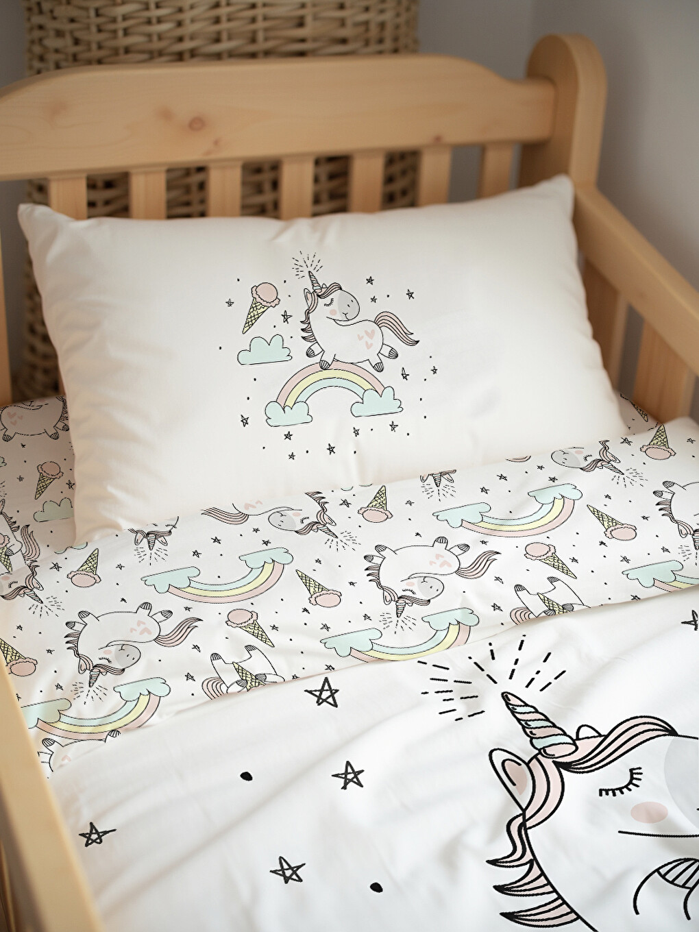 Karışık Desenli Bebek Nevresim Takımı Çift Taraflı 100x150 cm Çarşafsız-1